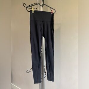 7/8 lululemon Yoga Pants